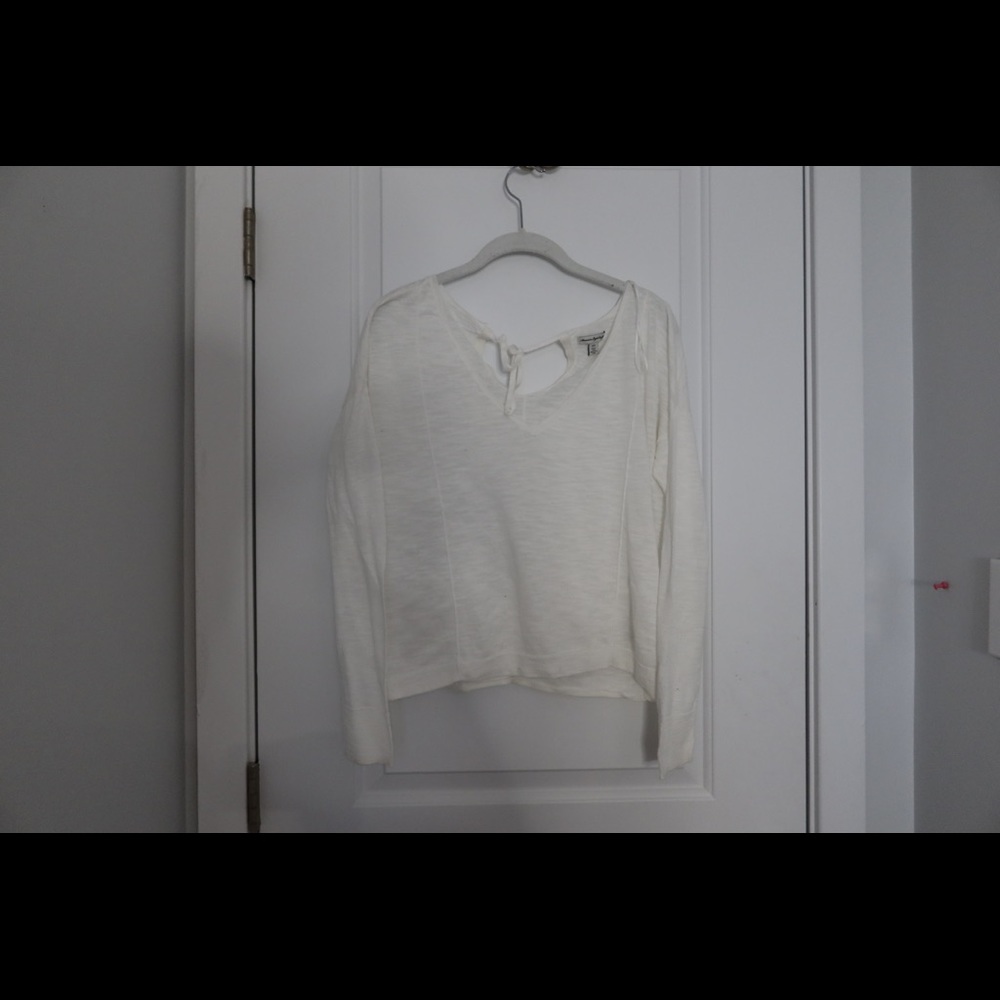 American Eagle Lightweight Sweater